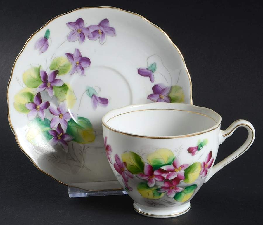 Birthday Floral Series Footed Cup & Saucer Set by Kasuga-1