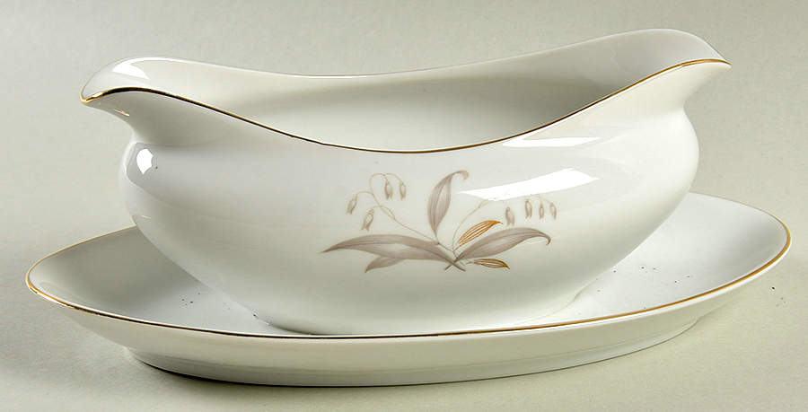 Golden Rhapsody Gravy Boat with Attached Underplate by Kaysons Import Company-1