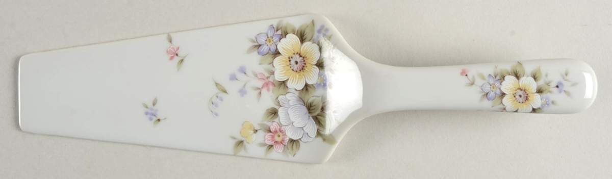 Grace Solid Ceramic Pie/Cake Server by Keito-1