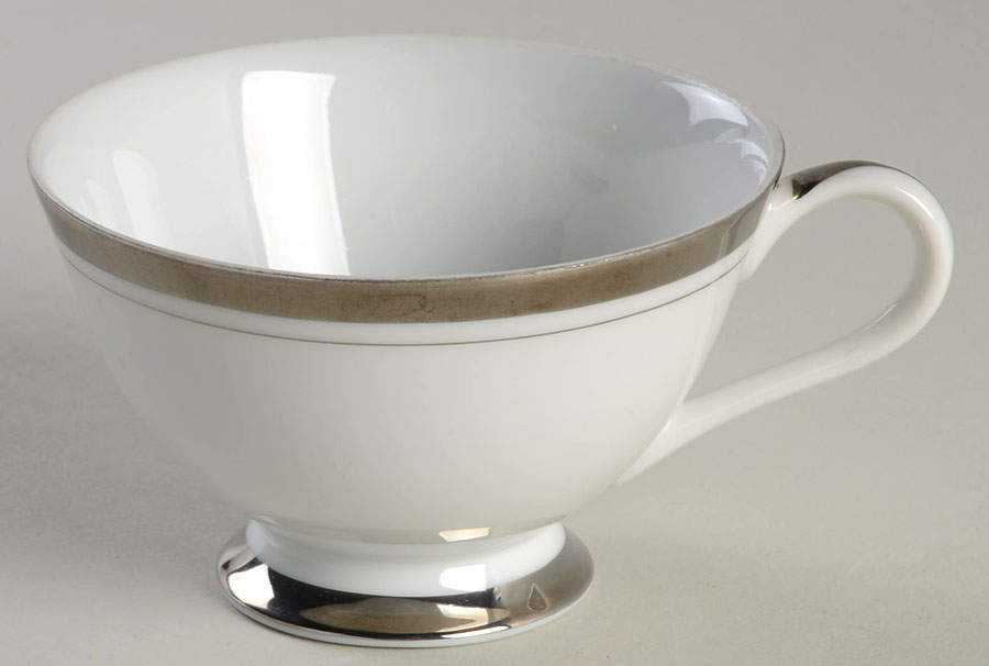 Horizon Footed Cup by Ken Kraft-1