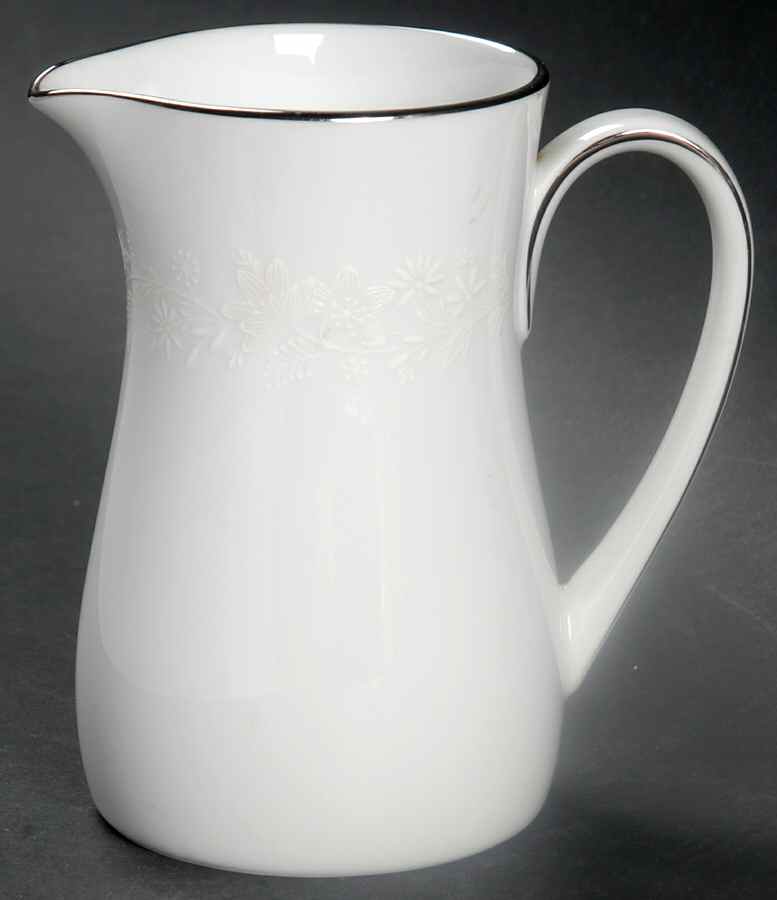 Venetian Lace Creamer by Kenmark-1