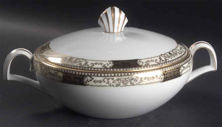 Windsor White and Black Round Covered Vegetable by Kent (Japan)-1