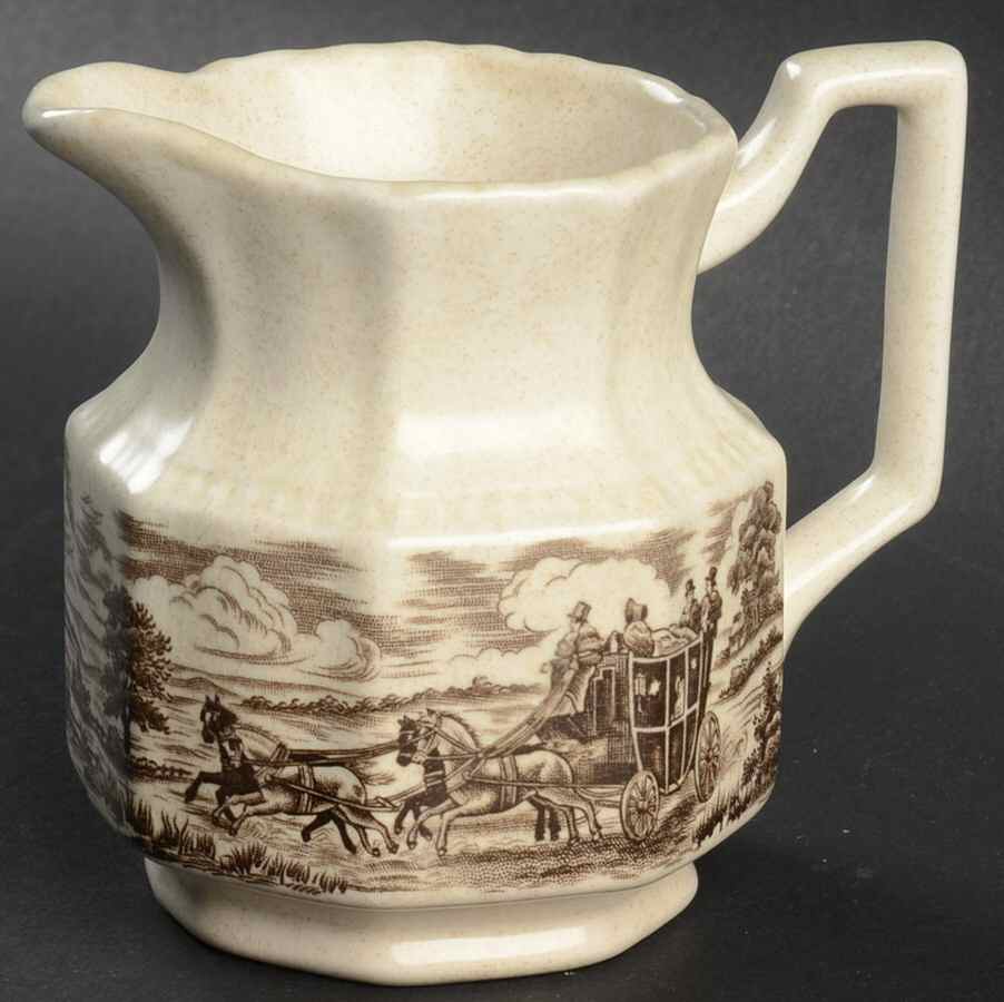 Dickens Coaching Days Creamer by Kensington Staffords-1