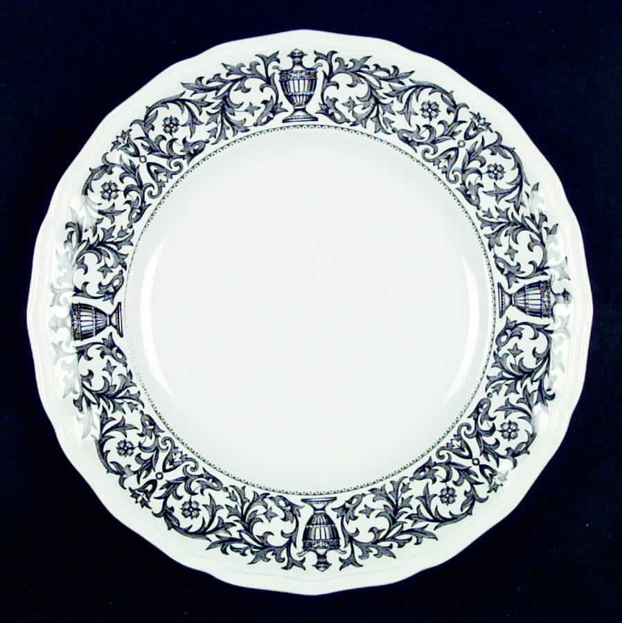 Queen Anne Black Dinner Plate by Kensington Staffords-1