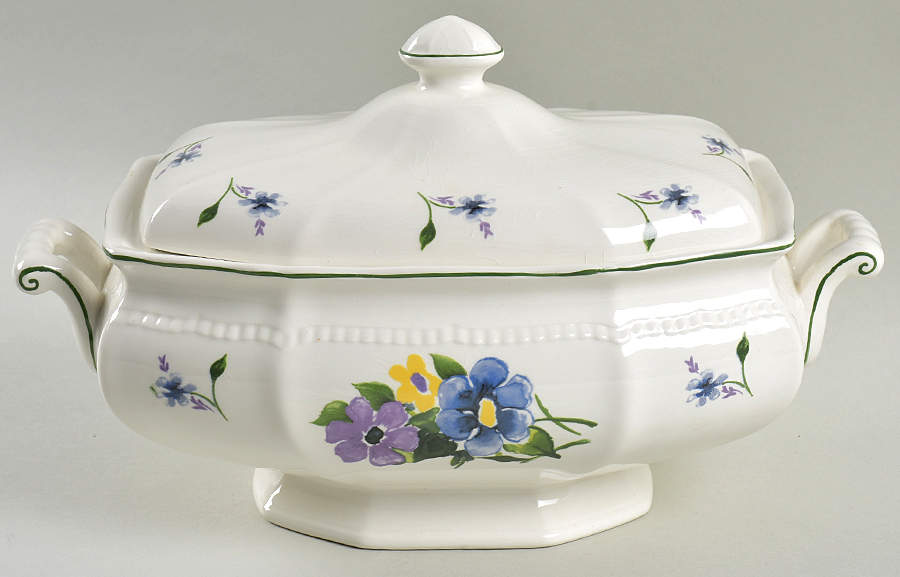 Wayside Oval Covered Vegetable by Kensington Staffords-1