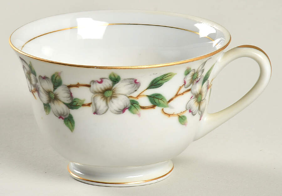 Carolina Footed Cup by King's Court-1