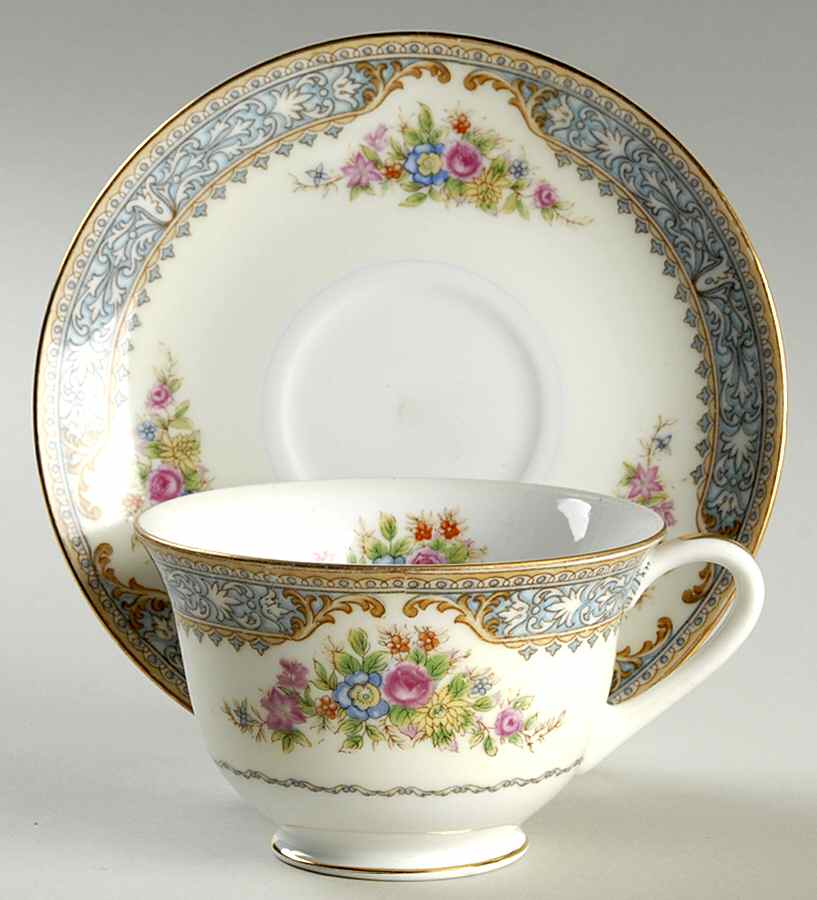 Danube Footed Cup & Saucer Set by King's Court-1