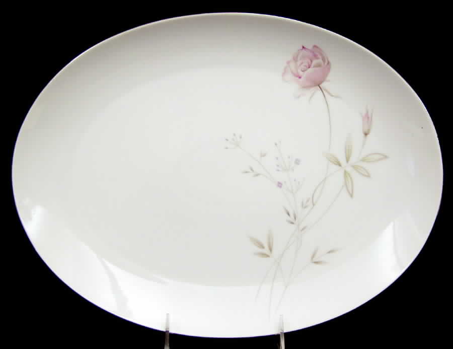Dawn 14" Oval Serving Platter by King's Court-1