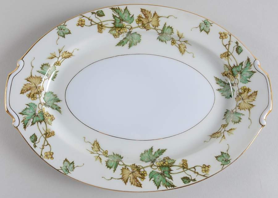 Gold Oak 12" Oval Serving Platter by King's Court-1