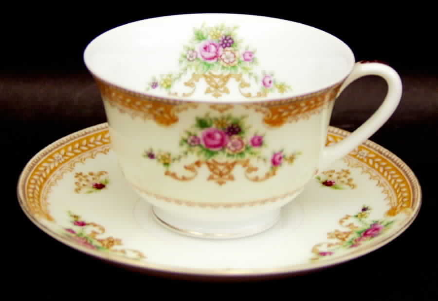 Janice Footed Cup & Saucer Set by King's Court-1