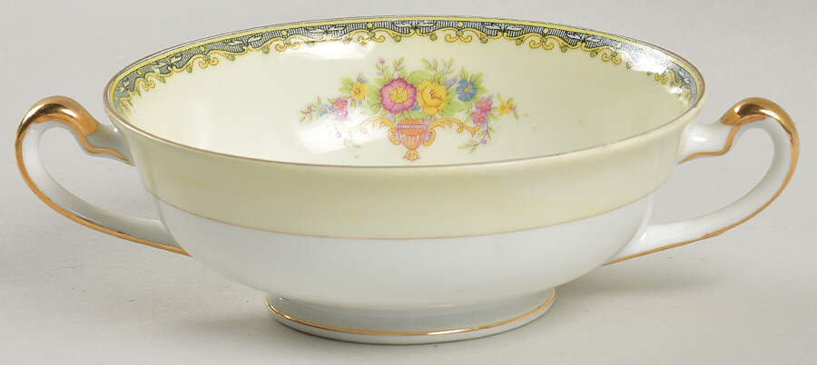 KIK12 Footed Cream Soup Bowl by Kikusui-1
