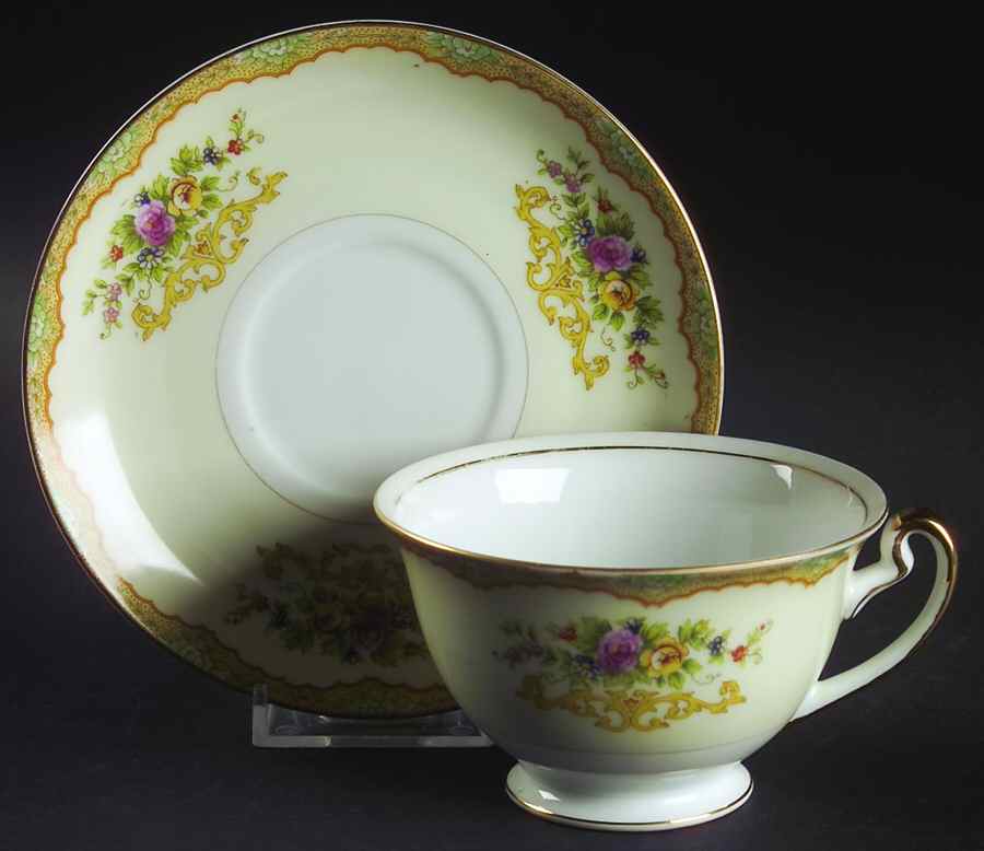 KIK2 Footed Cup & Saucer Set by Kikusui-1