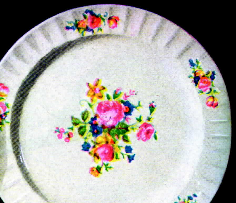 Alicia Dinner Plate by Edwin Knowles-1