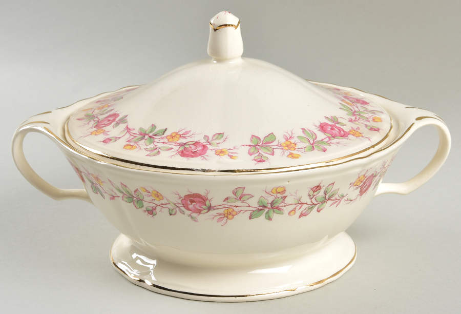 Berkeley Round Covered Vegetable by Edwin Knowles-1