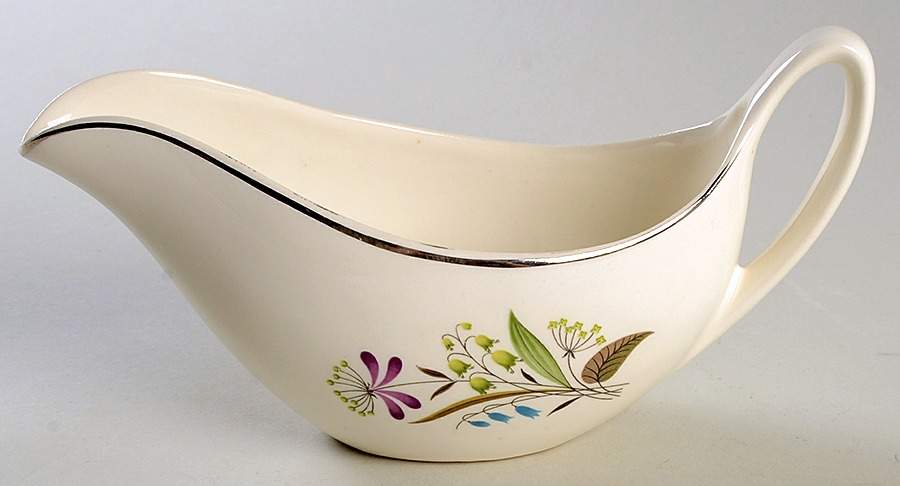 Chalet Gravy Boat by Edwin Knowles-1