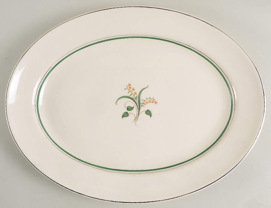 Finlandia 15" Oval Serving Platter by Edwin Knowles-1