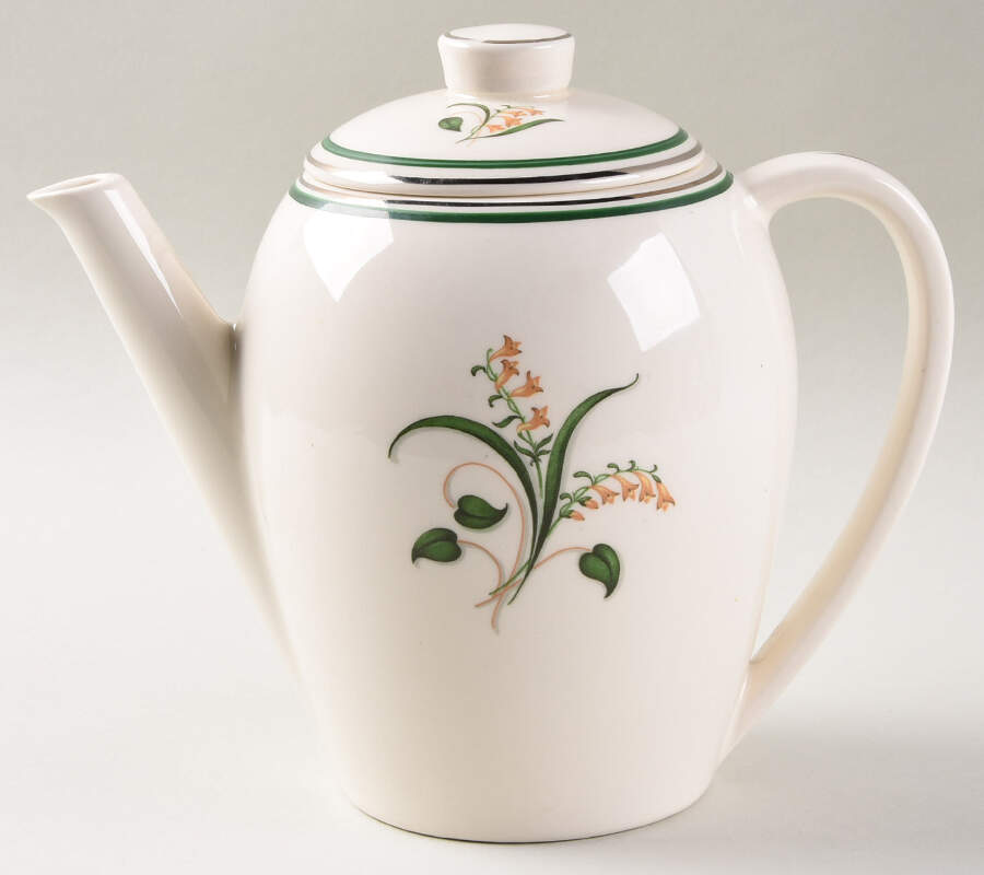 Finlandia Coffee Pot & Lid by Edwin Knowles-1