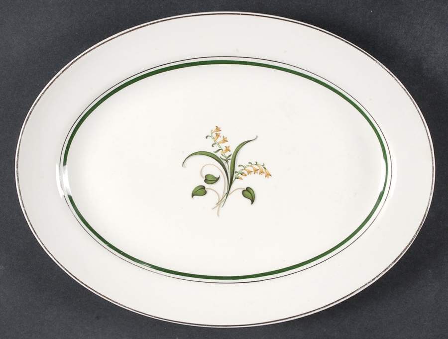 Finlandia 12" Oval Serving Platter by Edwin Knowles-1