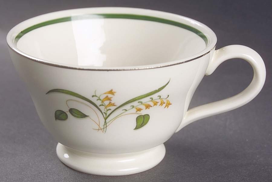 Finlandia Footed Cup by Edwin Knowles-1