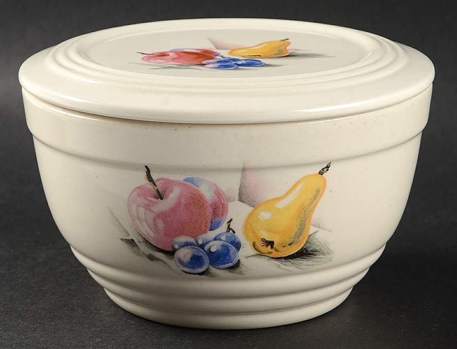 Fruits (Utilityware) Round Leftover with Lid by Edwin Knowles-1