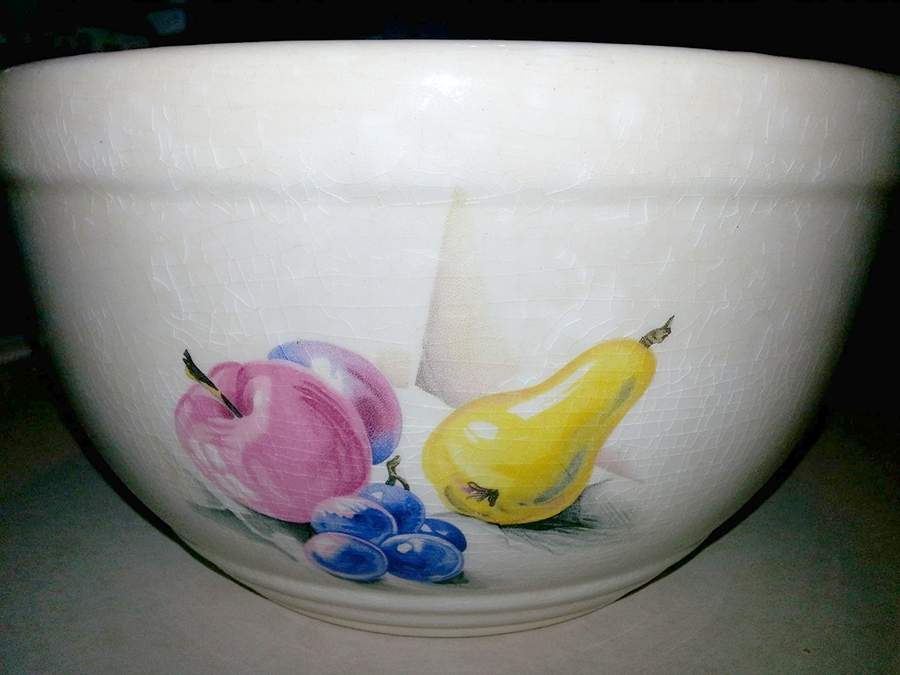 Fruits (Utilityware) 7" Mixing Bowl by Edwin Knowles-1