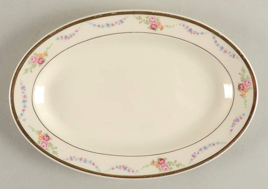 Garland Underplate for Gravy Boat by Edwin Knowles-1