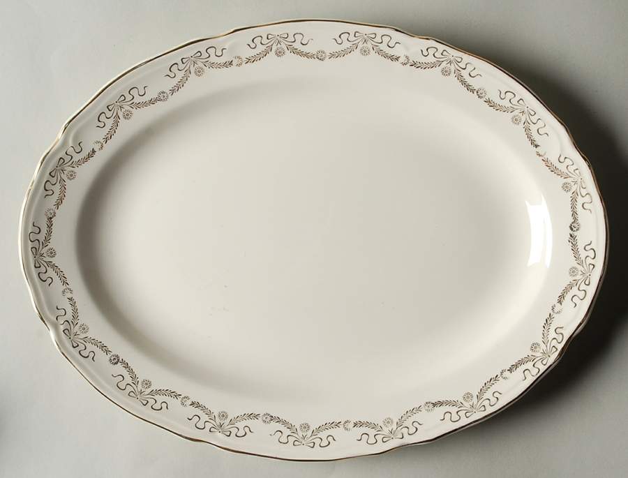 KNO10 12" Oval Serving Platter by Edwin Knowles-1