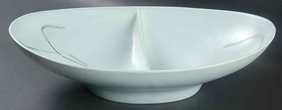 Grass 13" Oval Divided Vegetable Bowl by Edwin Knowles-1