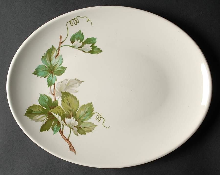 Grapevine 12" Oval Serving Platter by Edwin Knowles-1