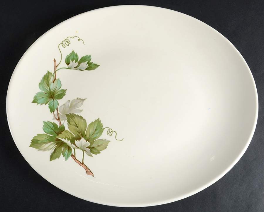 Grapevine 14" Oval Serving Platter by Edwin Knowles-1