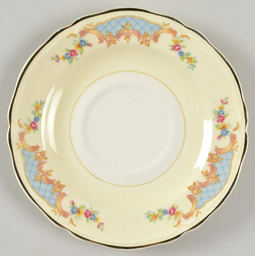KNO106 Saucer by Edwin Knowles-1