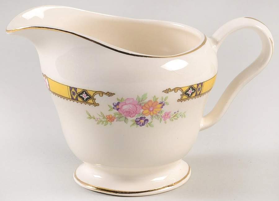 402E1 Creamer by Edwin Knowles-1