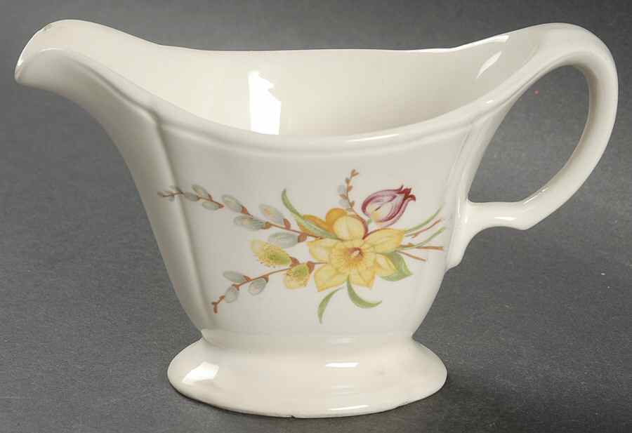 KNO119 Creamer by Edwin Knowles-1