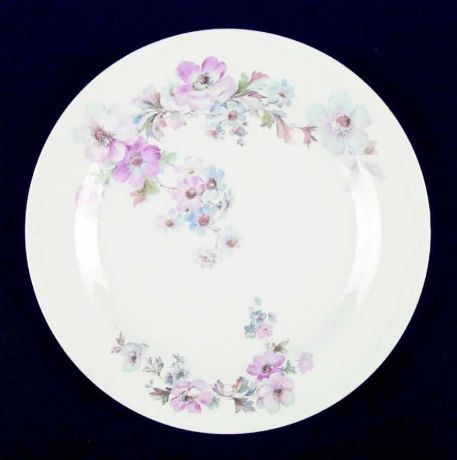 KNO12 Luncheon Plate by Edwin Knowles-1