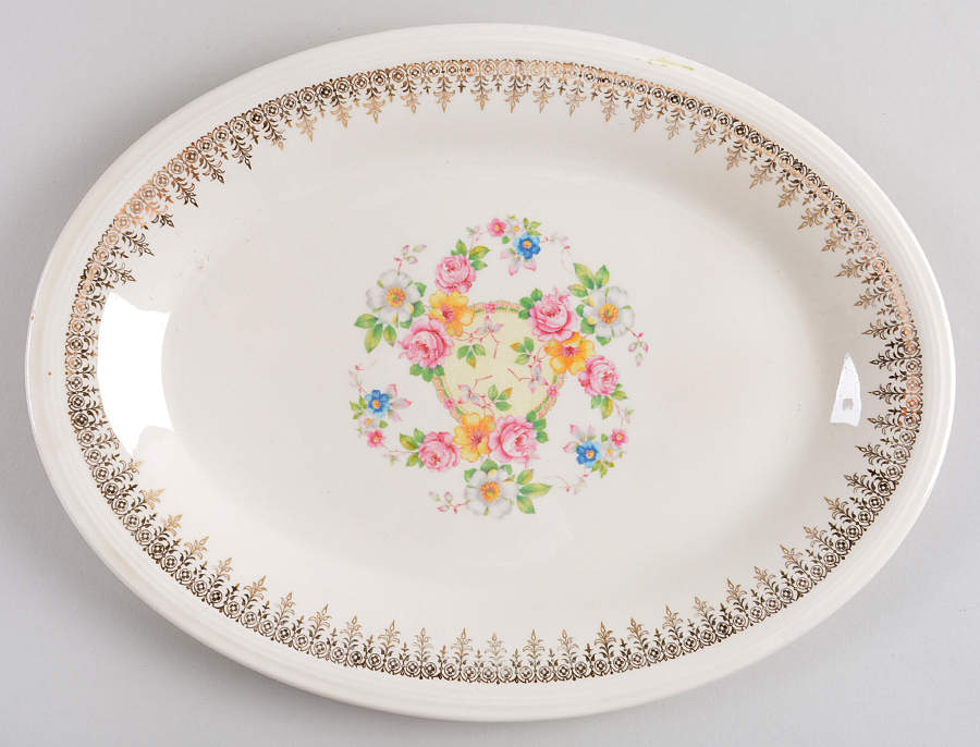 Royal Knowlton 11" Oval Serving Platter by Edwin Knowles-1