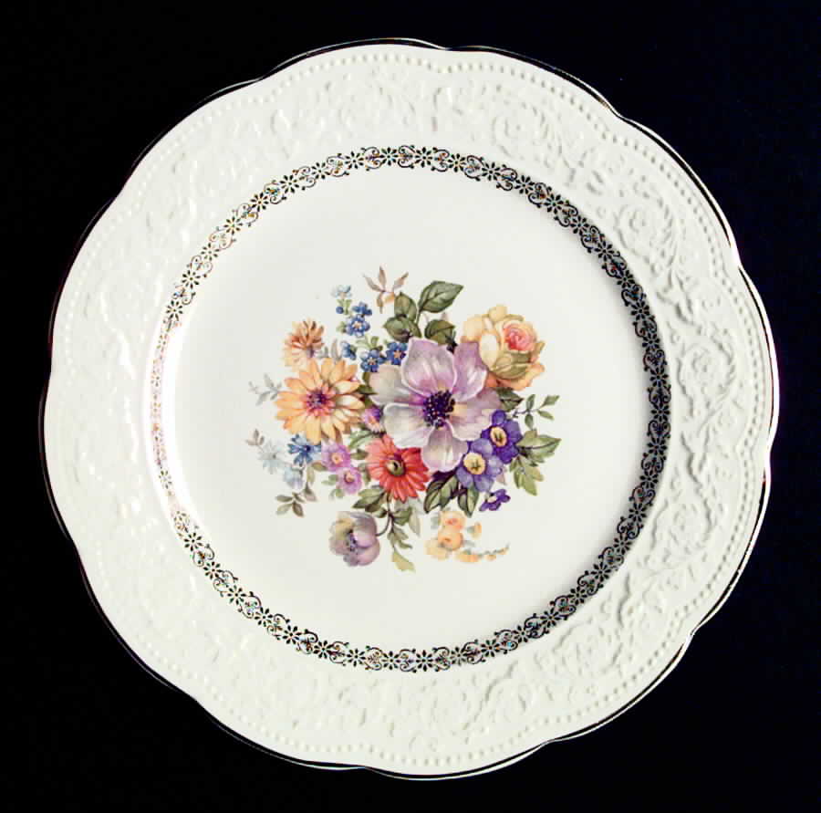 S-337-E1 Dinner Plate by Edwin Knowles-1