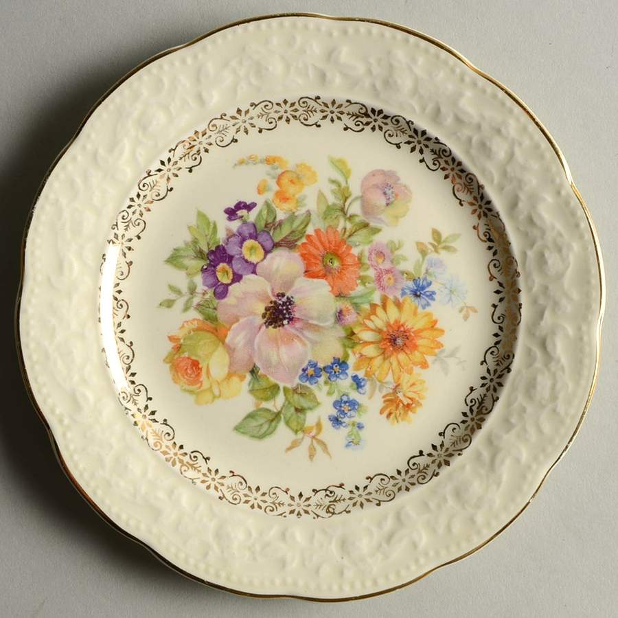 S-337-E1 Bread & Butter Plate by Edwin Knowles-1