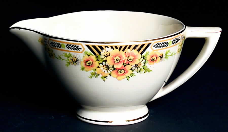 797E1 Creamer by Edwin Knowles-1