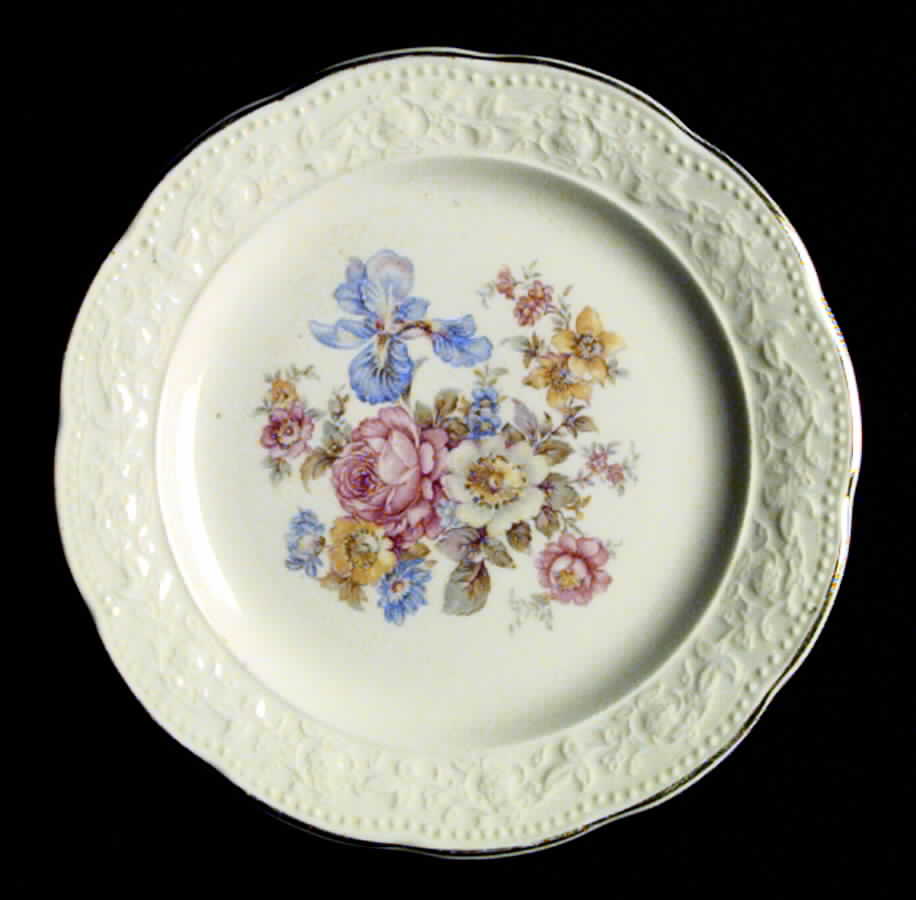 1300e1 Bread & Butter Plate by Edwin Knowles-1