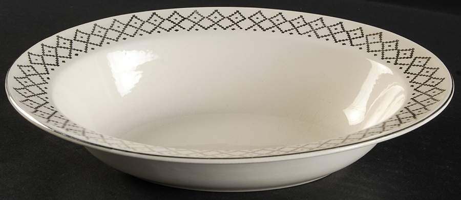 KNO155 9" Oval Vegetable Bowl by Edwin Knowles-1