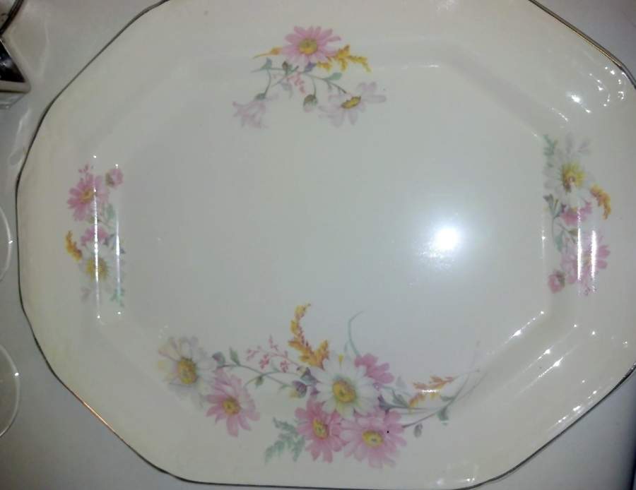 KNO20 13" Oval Serving Platter by Edwin Knowles-1