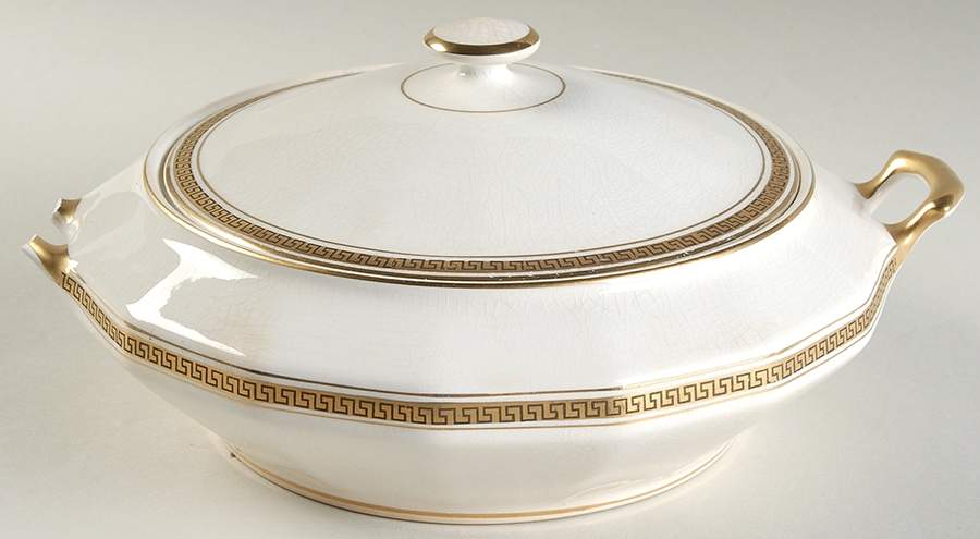 KNO212 Round Covered Vegetable by Edwin Knowles-1