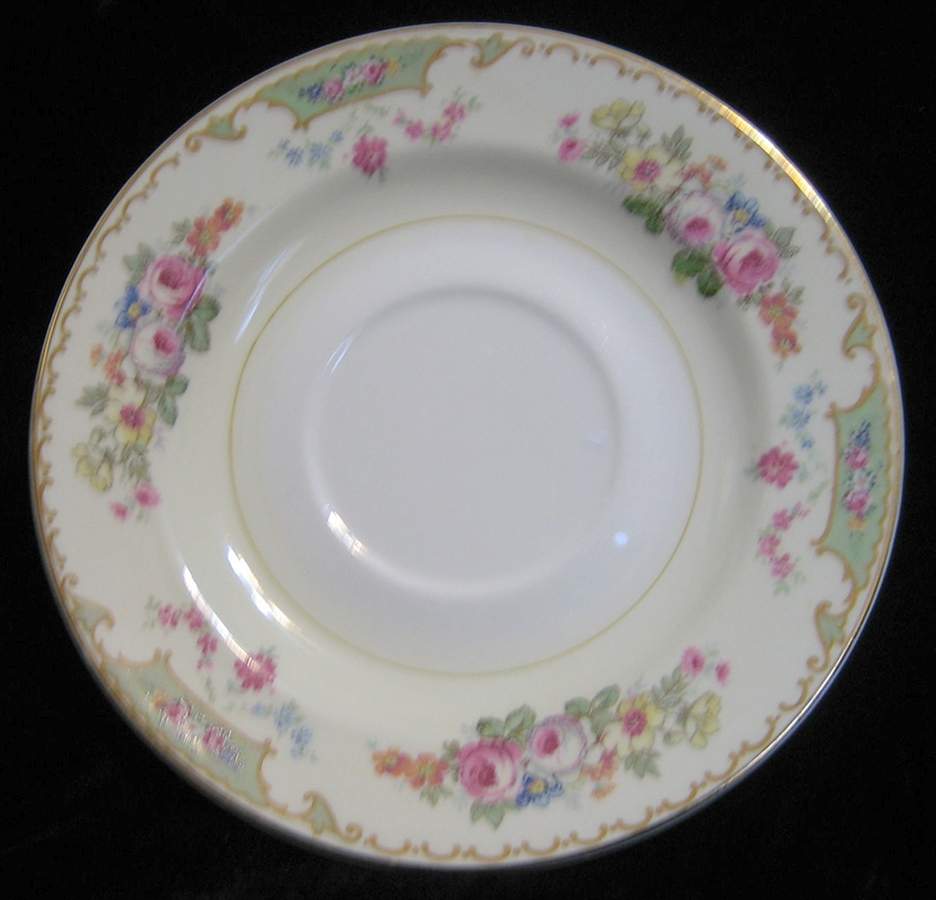 KNO219 Saucer by Edwin Knowles-1