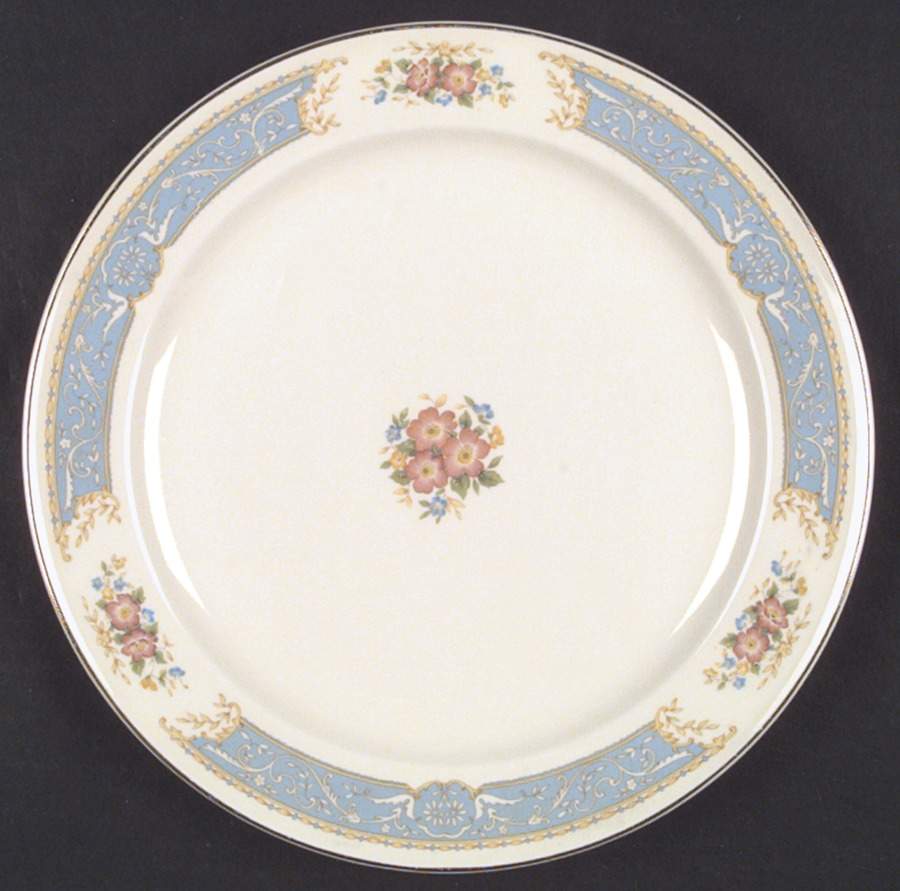 82681 Dinner Plate by Edwin Knowles-1