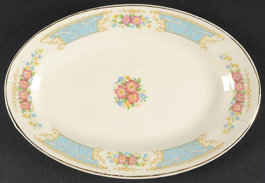 82681 Relish/Gravy Underplate by Edwin Knowles-1