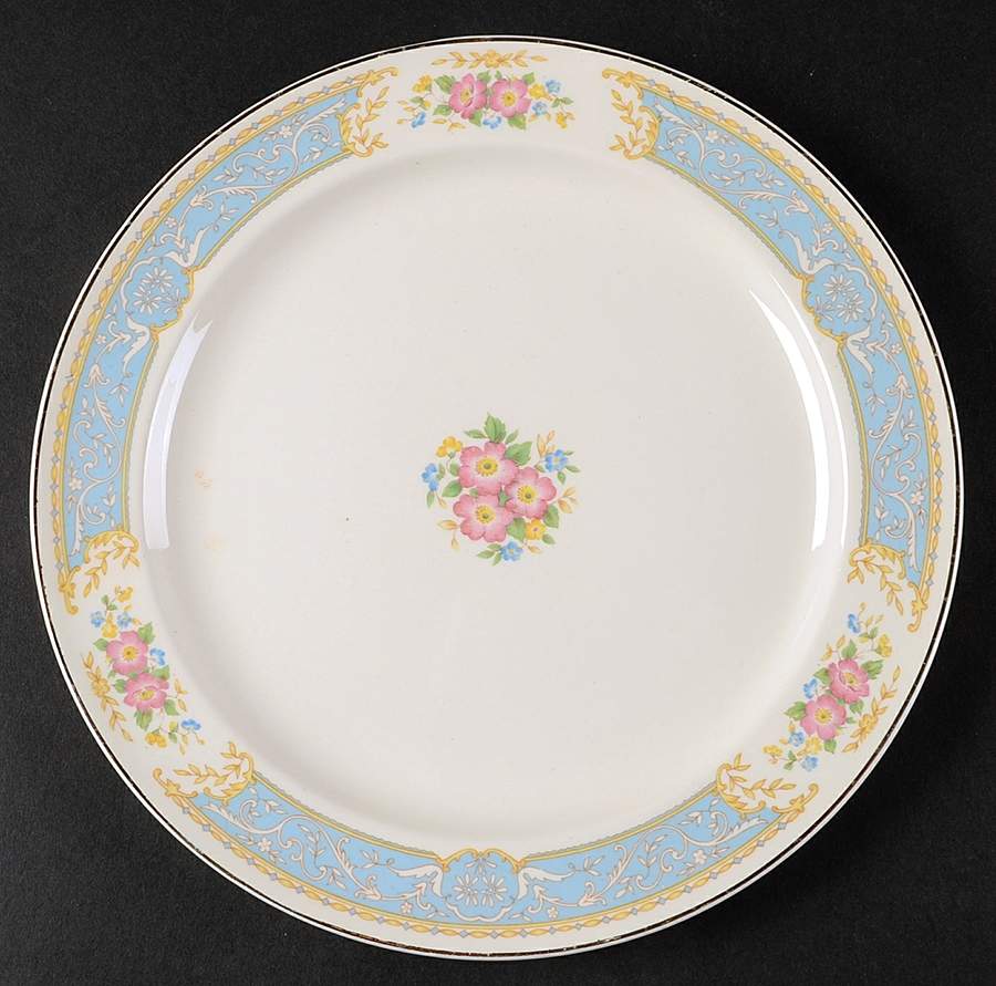 82681 Luncheon Plate by Edwin Knowles-1