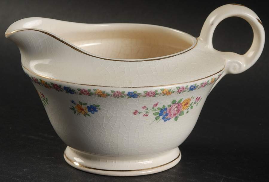 KNO295 Creamer by Edwin Knowles-1