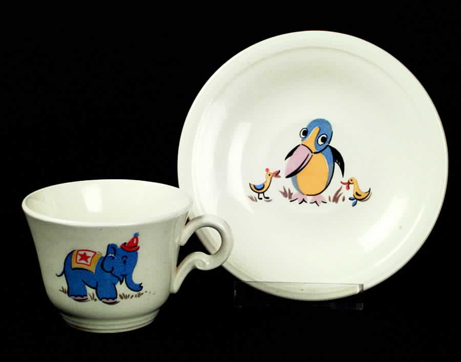 KNO298 Flat Cup & Saucer Set by Edwin Knowles-1