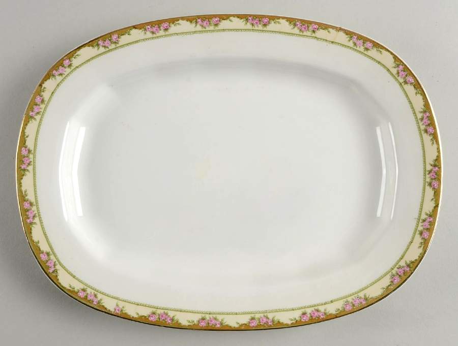 261 11" Oval Serving Platter by Edwin Knowles-1
