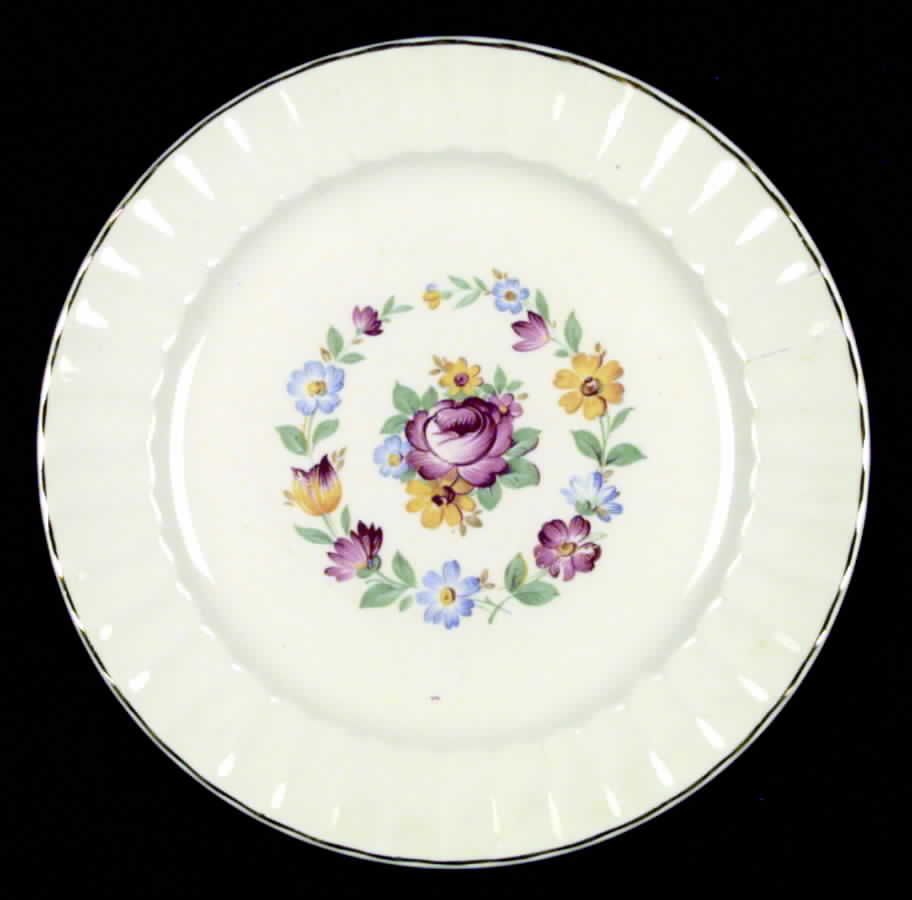 KNO40 Dinner Plate by Edwin Knowles-1